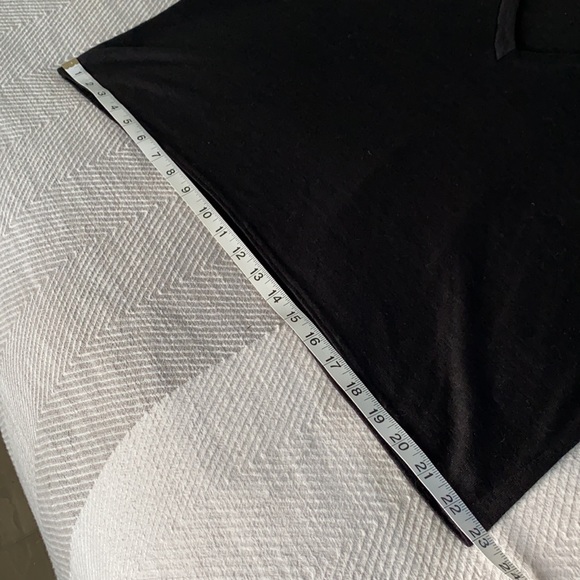 π€ Aritzia Wilfred Free boxy crop top - Picture 7 of 10